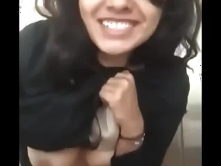 Indian Girl carnal knowledge cam(full video on www.xhubs.cf)
